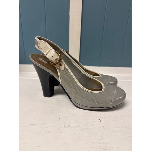 Report Miranda Gray Patent Leather Slingback Heels Women's Size 8.5 - Picture 3 of 7